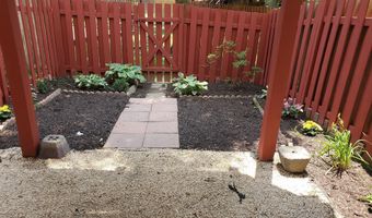 3007 HERITAGE SPRINGS Ct, Alexandria, VA 22306