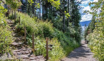 812 Pine Cove Rd, Bayview, ID 83803