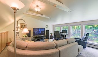 73 Head Of The Tide Rd, Belfast, ME 04915