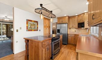 31 Kings Canyon Rd, Bellvue, CO 80512