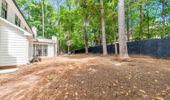 4929 Willow Crk, Woodstock, GA 30188
