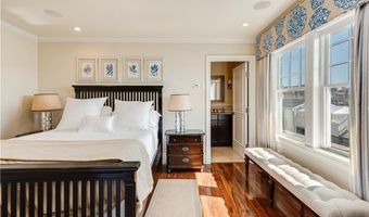 28 Brown And Howard Wharf 102, Newport, RI 02840