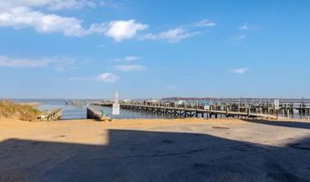 1 KENT Dr, Betterton, MD 21610