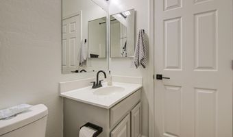 10926 W Locust Ln, Avondale, AZ 85323
