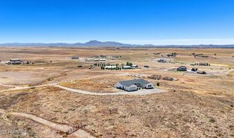 5660 E Heavenly Hilltop Trl, Chino Valley, AZ 86323