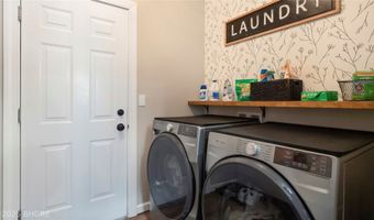 104 Timber Ln, Ackworth, IA 50001