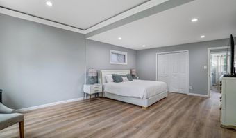 7727 KALORAMA Rd, Annandale, VA 22003