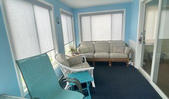 205 N 10th St, Brigantine, NJ 08203