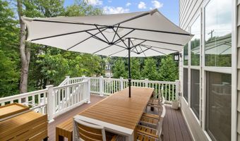 9501 WILDOAK Dr, Bethesda, MD 20814
