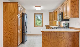 24975 Mower Freeborn Rd, Austin, MN 55912