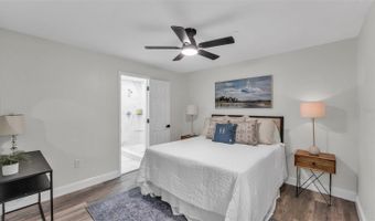 609 LIME St, Auburndale, FL 33823