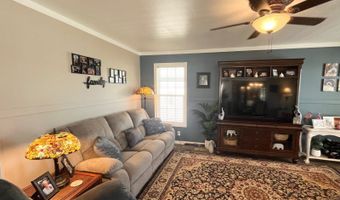 858 S Robert Ave, Avon Park, FL 33825