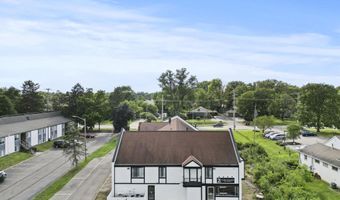 4588 Kenny Rd, Columbus, OH 43220