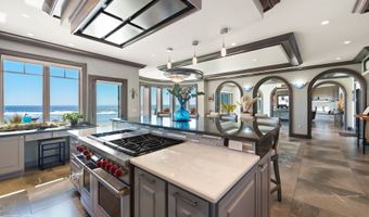 2488 BEACH LOOP Dr, Bandon, OR 97411