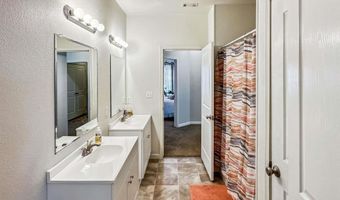 7408 Conestoga Rd, Carlsbad, NM 88220