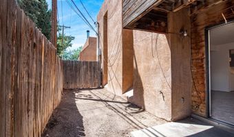 3532 Tyson Pl Apt B, Albuquerque, NM 87107