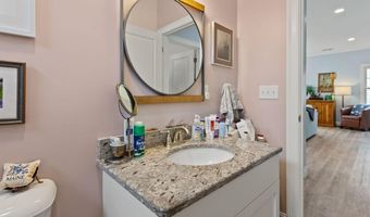 2 Natanis Ln, Arundel, ME 04046