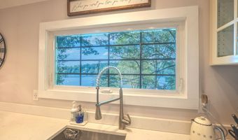 158 Stadley Rough Rd, Danbury, CT 06811