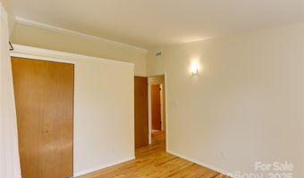 65 First St, Asheville, NC 28803
