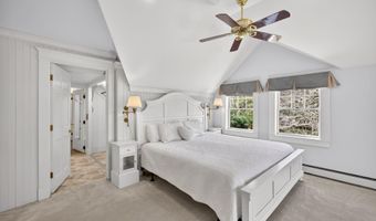 69 County Rd, Bourne, MA 02532