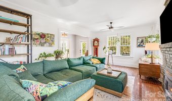 18 Robinwood Ave, Asheville, NC 28806