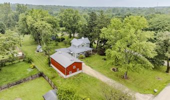 724 N Water St, Albany, IN 47320
