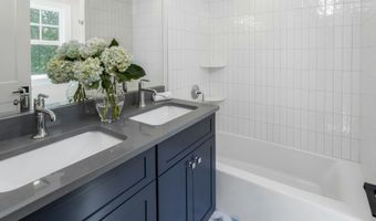 4 Rabbit Ln, Darien, CT 06820