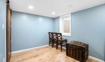 2104 W Oakland Ave, Austin, MN 55912