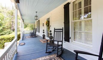 2345 Seagraves Mill Rd, Hull, GA 30646