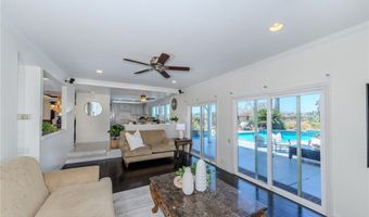 6415 E Stonebridge, Anaheim, CA 92807