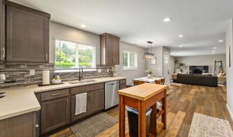 15915 SE HAROLD Ave, Milwaukie, OR 97267