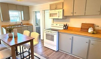 1 Oliver St, North Providence, RI 02904