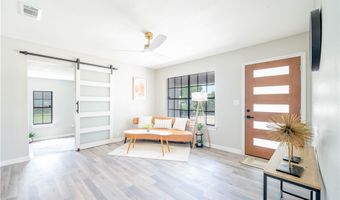 1002 E Hill Ave, Alice, TX 78332