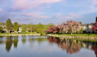 609 Watersedge Dr, Ann Arbor, MI 48105