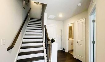 523 Deercroft Dr, Apex, NC 27539