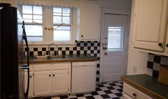 30 Casterton Ave N, Akron, OH 44303