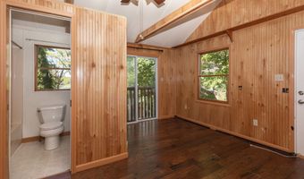 1 Boat Rd, Danbury, CT 06811