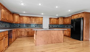 101 Berkshire Ln, Albertville, AL 35950
