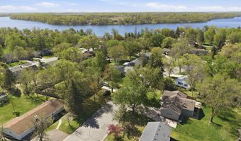 205 Victoria Dr, Alexandria, MN 56308