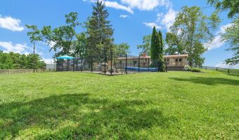 8462 Perrill Rd, Ashville, OH 43103