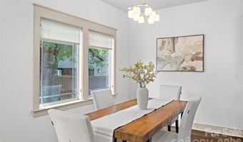 2530 Bay St, Charlotte, NC 28205