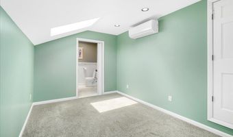 98 Woodview Hts, Bradford, NH 03221