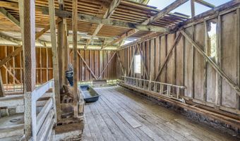 48587 HIGHWAY 242, Broadbent, OR 97414