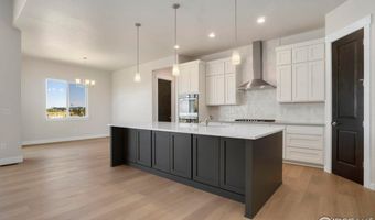 24113 E 36th Pl, Aurora, CO 80019