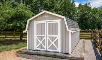 6130 Steamtown Rd, Ashley, OH 43003