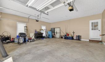 368 Hazel Creek Trl, Anniston, AL 36207