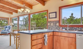 26765 NEDONNA Ave, Rockaway Beach, OR 97136