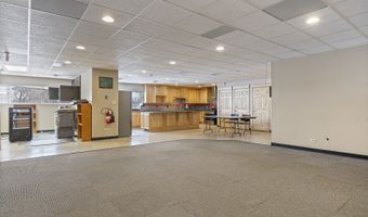 27 W530 High Lake Ave, Winfield, IL 60190