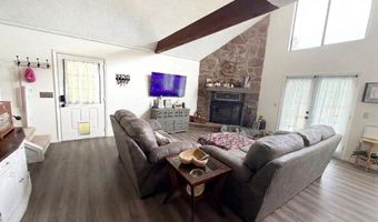 2609 Arpana Cir, Alford, FL 32420