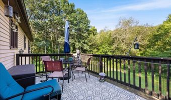 52 Singleton Rd, Chaplin, CT 06235